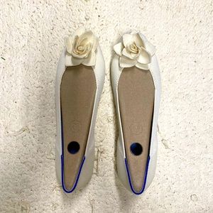 NWT Rothy’s Love Bird flats